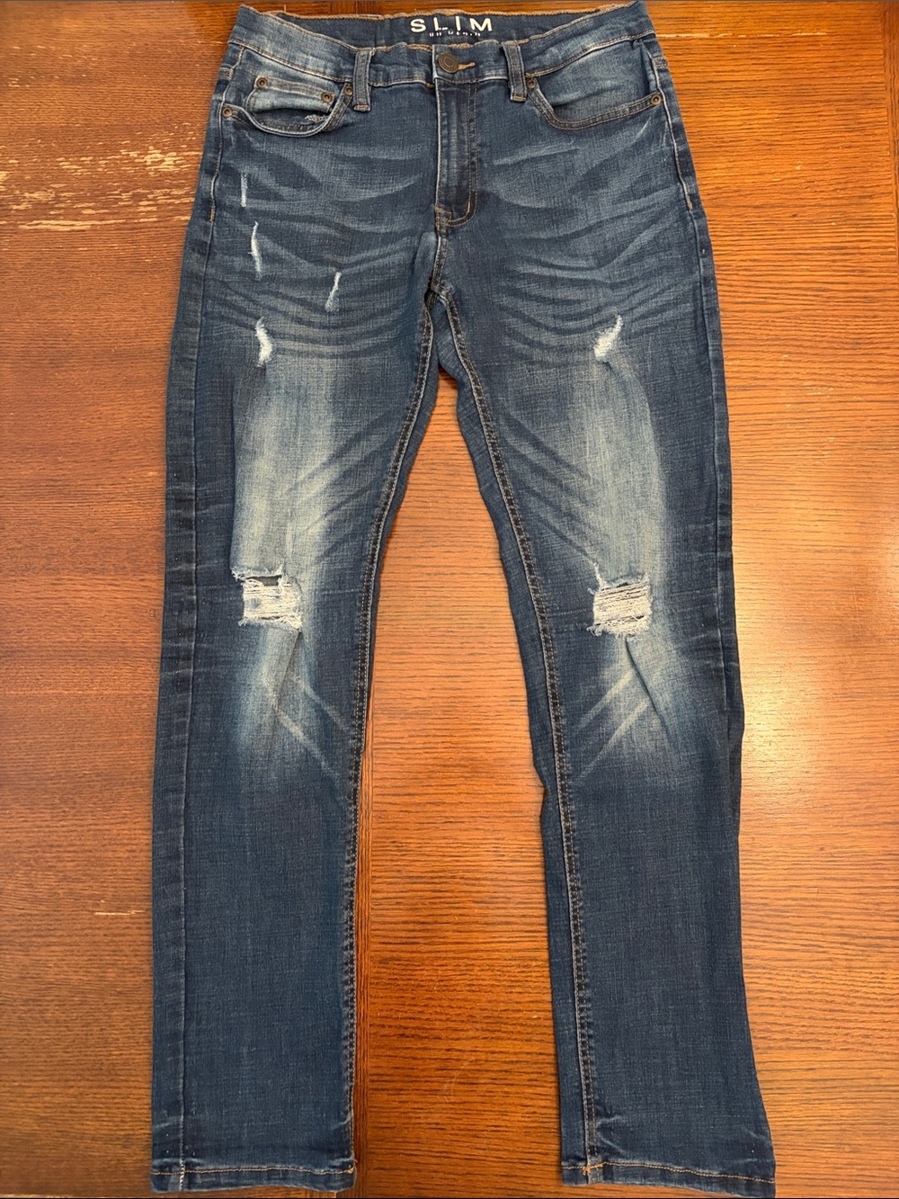 Slim Men's Distressed Jeans in Dark Blue